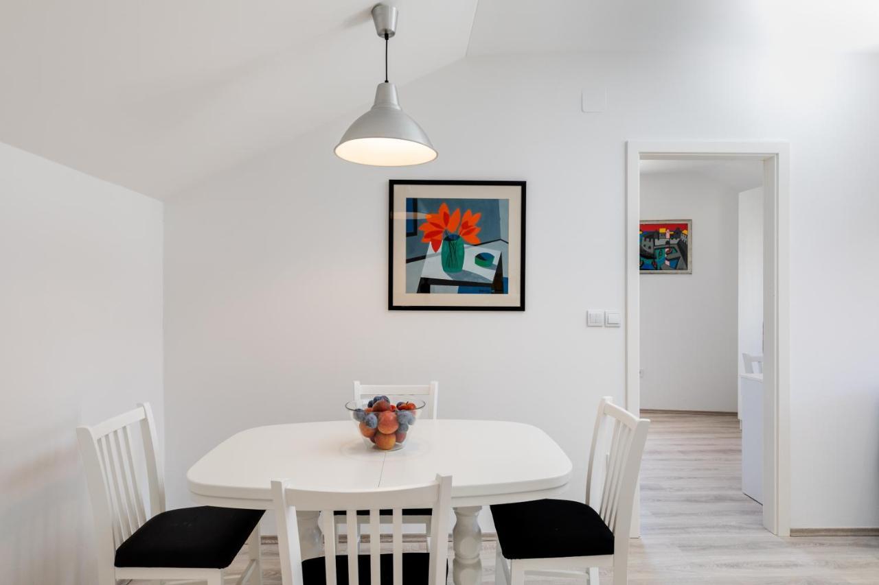 Apartment Katarina *